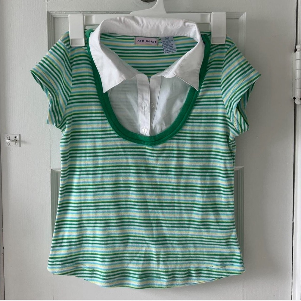 super cute summer top 
no stains